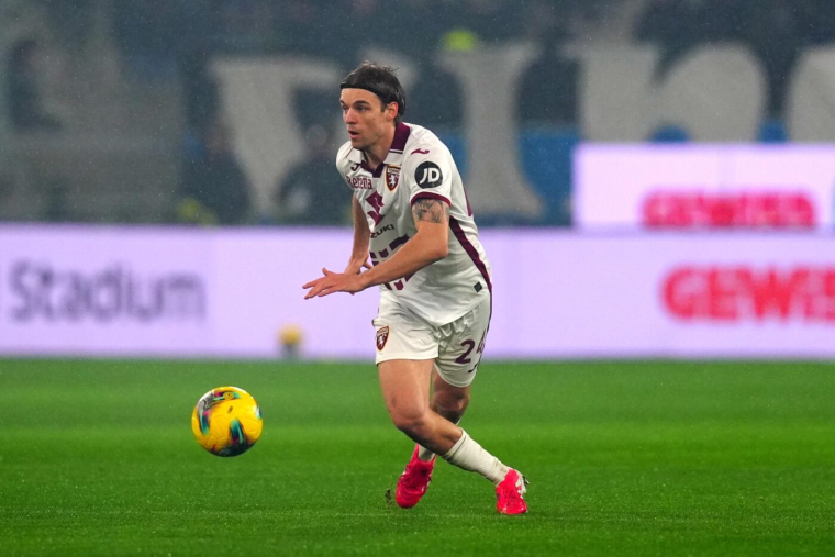 Borna Sosa arrive en Premier League