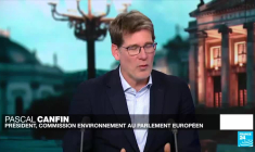 Pascal Canfin : "La victoire de l'extrême droite climatosceptique est possible, mais pas fatalement"