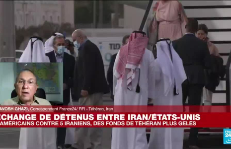 Les cinq ex-détenus américains libérés par l'Iran arrivent au Qatar
