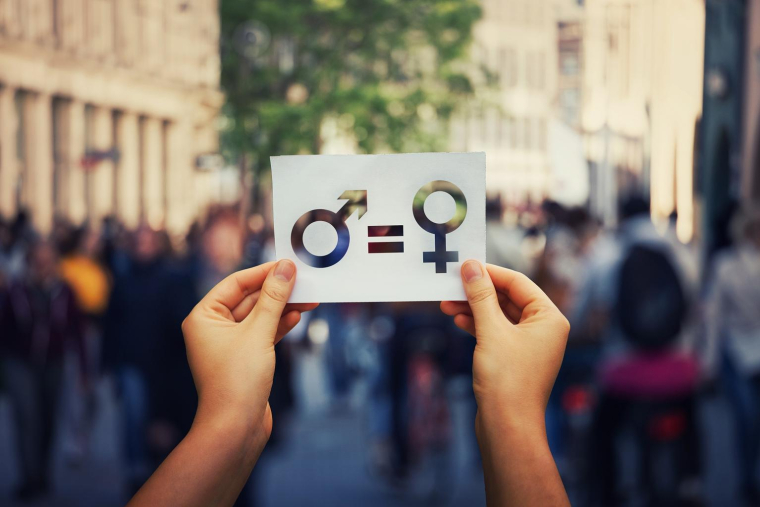 Depuis la Révolution française les mesures en matière d’inégalité entre les hommes et les femmes se multiplient. crédit photo : Shutterstock