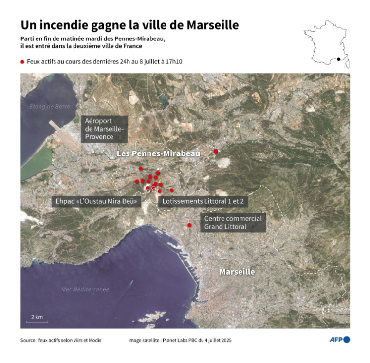 Image satellite Planet Labs PBC de la ville de Marseille avec les feux actifs au cours des dernières 24h selon les données de Viirs et Modis au 8 juillet à 17h10 ( AFP / Nalini LEPETIT-CHELLA )