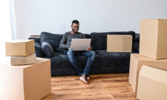 Louer un bien immobilier pour un étudiants ou l'acheter. Quelle est la meilleure alternative ? (Crédit photo : © Vadim Pastuh – stock.adobe.com)