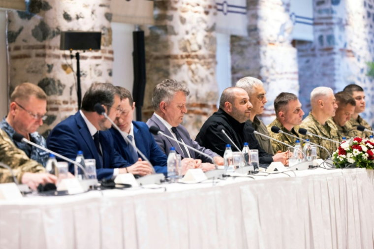 Photo du ministère turc des affaires étrangères, lors des pourparlers de paix Ukraine/Russie, à Istanbul le 16 mai ( TURKISH FOREIGN MINISTRY / Handout )