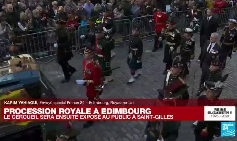 Hommages à Elizabeth II à Edimbourg : "Un silence quasi religieux" lors de la procession royale