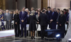 Badinter au Panthéon : arrivée de Macron à la cérémonie