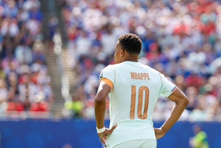 Nouvelle sortie raciste d'une élue sud-américaine contre les Bleus