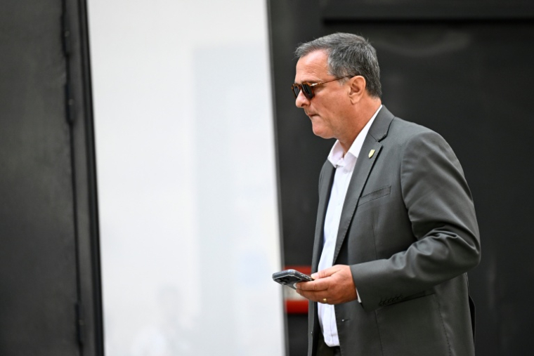 Le premier vice-président du RN Louis Aliot à Paris le 7 juillet 2026 ( AFP / JULIEN DE ROSA )