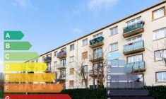 Votre DPE doit être effectué par un prestataire certifié, avec une certification spécifique pour les bâtiments résidentiels. En cas de diagnostic incorrect, le diagnostiqueur est responsable. ( crédit photo : Shutterstock )