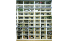 Emmanuel Macron et le dossier du logement / danist-soh-Pp3ZgSWhMAs-unsplash