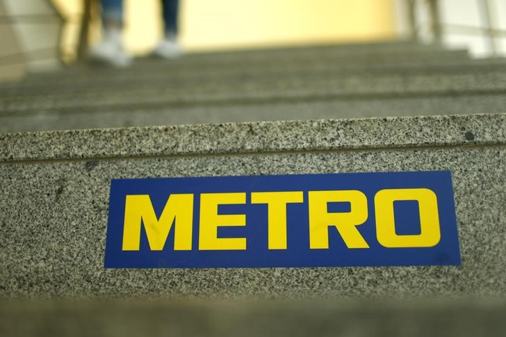 METRO CONFIANT POUR LA VENTE DE SES HYPERMARCHÉS REAL