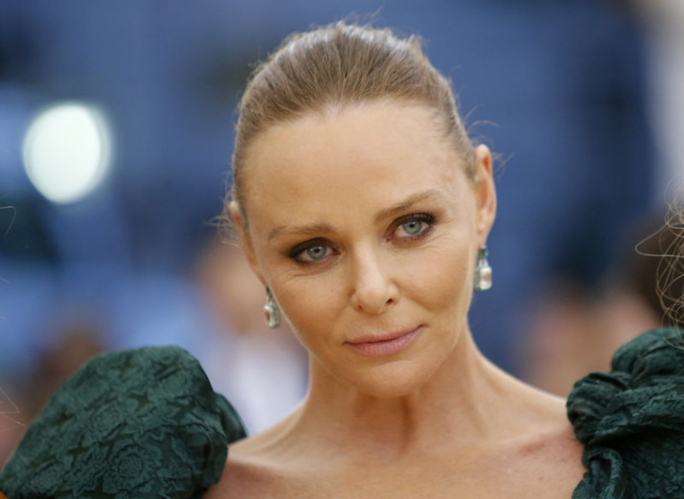 TOUT JUSTE SORTIE DU GIRON DE KERING, STELLA MCCARTNEY S'ALLIE À LVMH