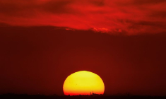 Un coucher de soleil sur le nord de la bande de Gaza