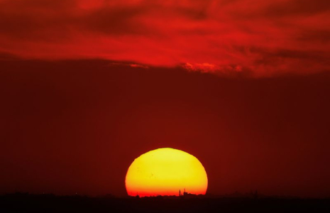Un coucher de soleil sur le nord de la bande de Gaza