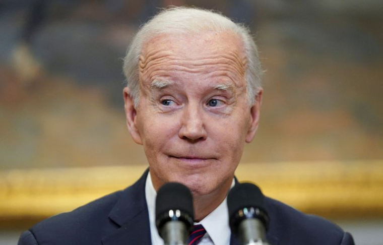 Photo du président Joe Biden après les discussions sur le plafond de la dette