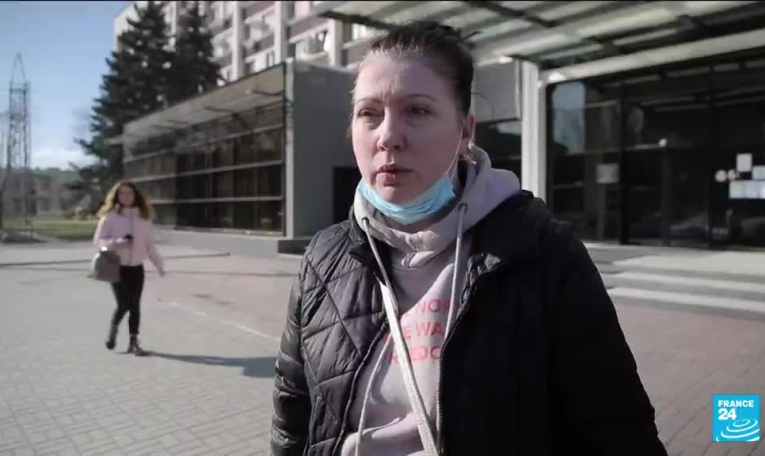 Crise ukrainienne : des milliers de réfugiés affluent en Russie depuis les territoires séparatistes