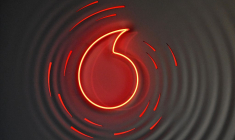 Le projet SatCo est mené par Vodafone et l'américain AST SpaceMobile (illustration) ( AFP / ATTILA KISBENEDEK )