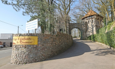 L'entrée du "village d'enfants" de la communauté catholique traditionaliste de Riaumont à Liévin, dans le Pas-de-Calais, le 7 mars 2025 ( AFP / FRANCOIS LO PRESTI )