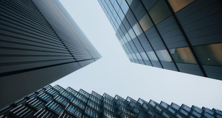 SCPI à capital fixe : le renouveau d'une stratégie patrimoniale en 2025