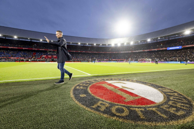Le match Feyenoord-Panathinaïkos avancé à cause du vent