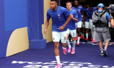 L'équipe de France, emmenée par son capitaine Kylian Mbappé, avant le troisième match de poule des Bleus à la Coupe du monde, le 26 juin 2026 contre la Norvège, à Foxborough ( GETTY IMAGES NORTH AMERICA / Mattia Ozbot )