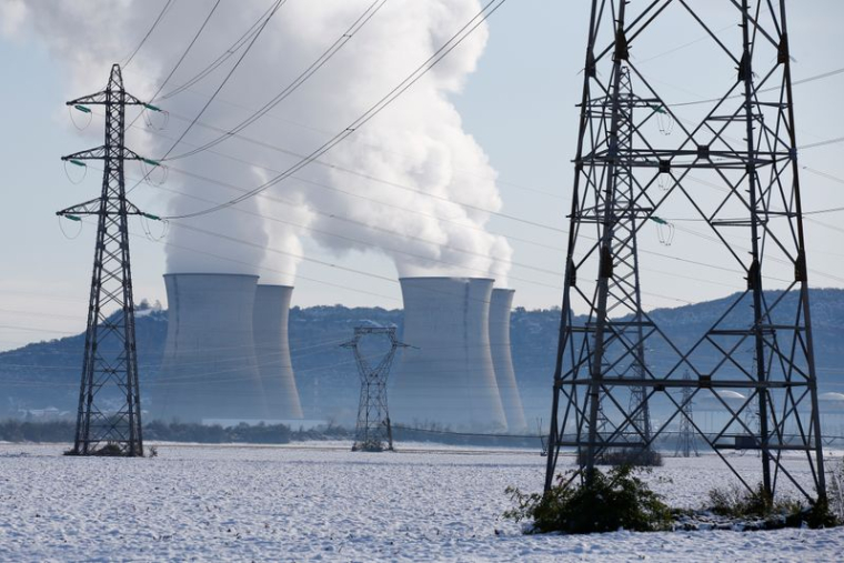 GREENPEACE DÉPOSE UN RECOURS CONTRE L’ASN SUR LA PROLONGATION DE VIE DES RÉACTEURS NUCLÉAIRES