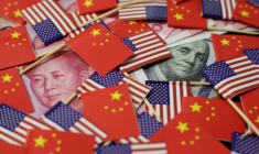 LE CONFLIT CHINE-USA MENACE LES MARCHÉS DU "CHAOS", DIT PÉKIN
