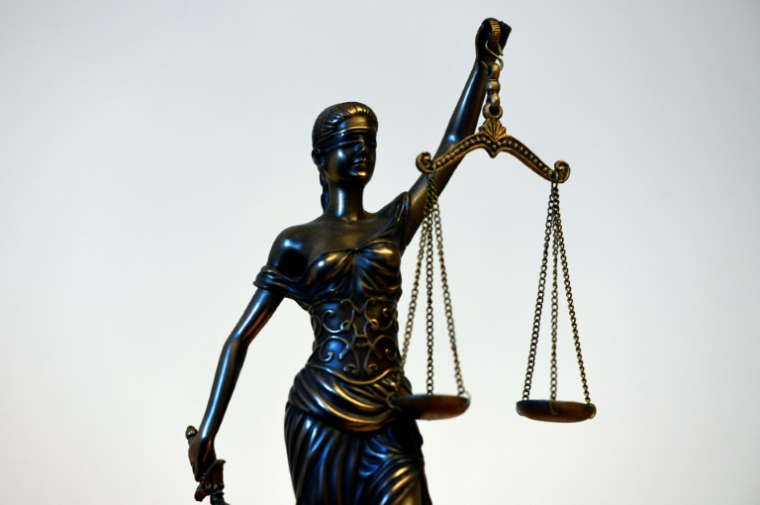 Une ancienne assistante maternelle, condamnée en 2024 à 12 ans de réclusion criminelle pour avoir causé la mort d'un bébé en le secouant violemment, est jugée en appel à Colmar (Haut-Rhin) ( AFP / INA FASSBENDER )