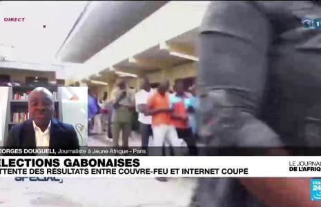 Emmanuel Macron apporte son soutien à l'ambassadeur de France au Niger et au président Bazoum