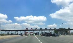 Une station de péage sur l'autoroute A2 près de Valenciennes