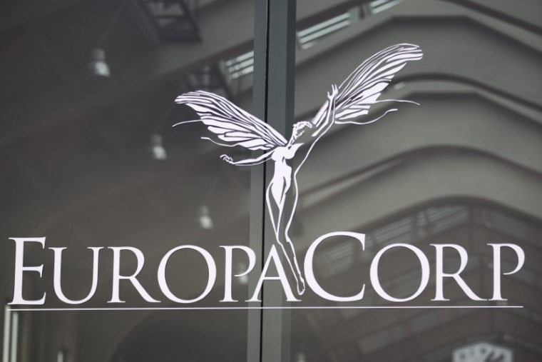 PATHÉ S'INTÉRESSERAIT À EUROPACORP, DONT LE TITRE FLAMBE