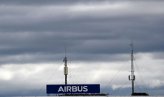 AIRBUS SE CONCENTRE SUR LE SCAF, MAIS ÉTUDIE SES OPTIONS, SELON SON PDG