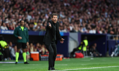 Simeone se frite avec un joueur d’Arsenal pour une raison stupide