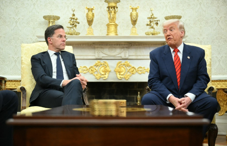 Mark Rutte et Donald Trump à Washington, aux États-Unis, le 13 mars 2025. ( AFP / MANDEL NGAN )