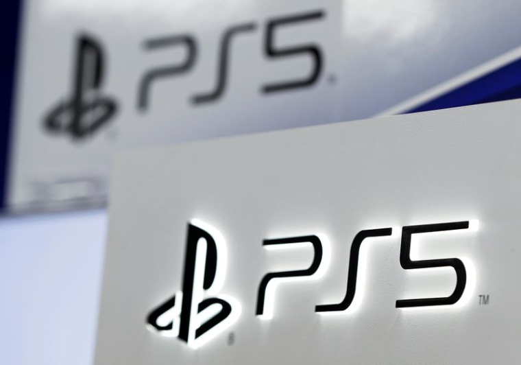 SONY RELÈVE SA PRÉVISION DE BÉNÉFICE, FORTE DEMANDE POUR LA PS5