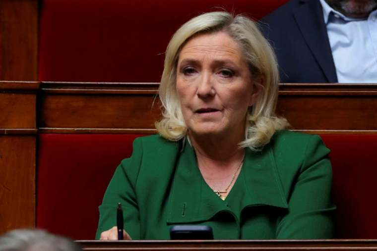 La présidente du groupe parlementaire du Rassemblement national, Marine Le Pen, à l'Assemblée nationale, le 8 avril 2025 à Paris ( AFP / Thomas SAMSON )