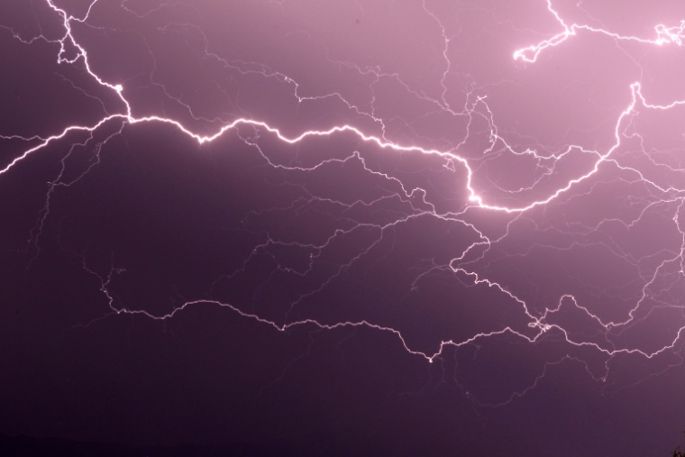 La Corse est placée en vigilance orange aux orages pour jeudi soir, un épisode "bref" mais qui pourrait s'accompagner de "très fortes rafales de vent" ( AFP / PASCAL POCHARD CASABIANCA )