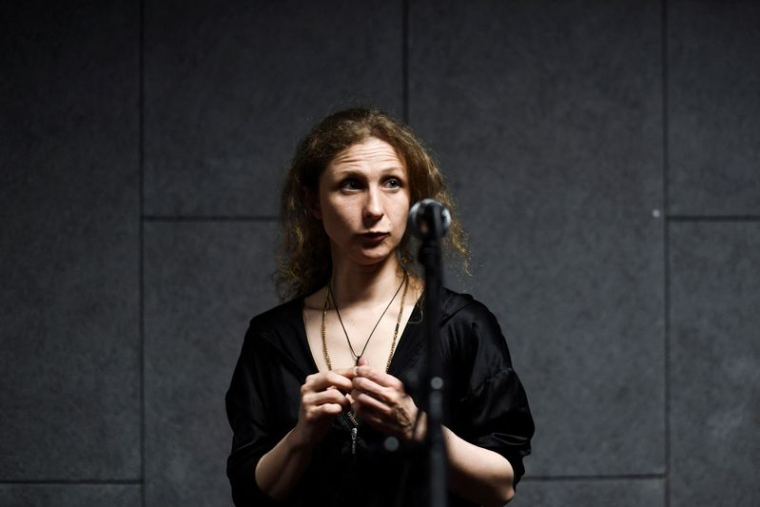 LA RUSSIE DOIT ÊTRE "DÉNAZIFIÉE", DÉCLARE MARIA ALIOKHINA DES PUSSY RIOT