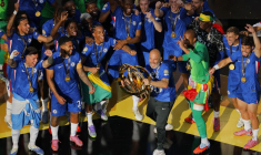 Assistant's Response: Coupe du monde des clubs de la FIFA - Finale - Chelsea contre Paris St Germain