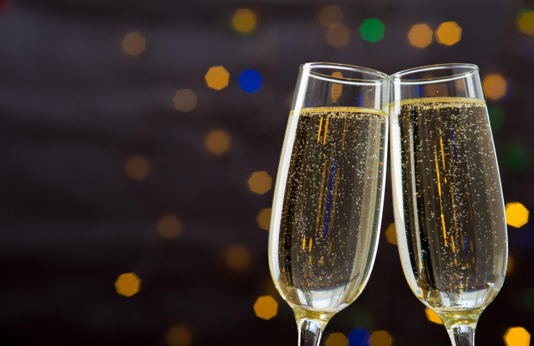Quelles sont les 5 cuvées de champagne actuellement commercialisées?