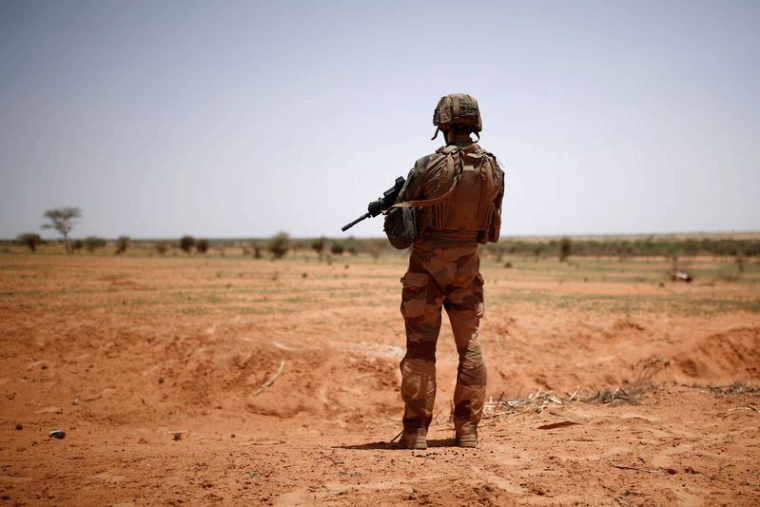 DÉCÈS AU TCHAD D'UN SOLDAT FRANÇAIS DE LA FORCE BARKHANE