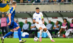 Le break de Kylian Mbappé, qui rejoint Thierry Henry