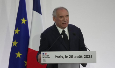 La France traverse un "moment préoccupant" qui "impose une clarification" (Bayrou)