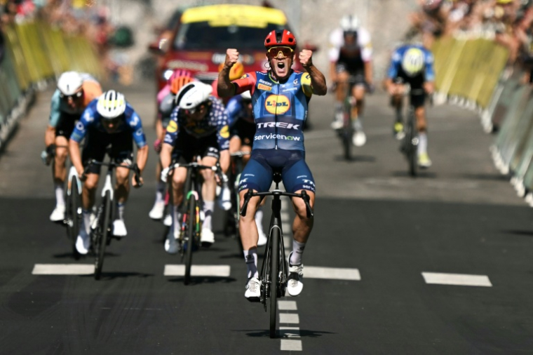Le Danois Mads Pedersen vainqueur de la 4e étape du Tour de France, le 7 juillet 2026 à Foix ( AFP / Jeff PACHOUD )