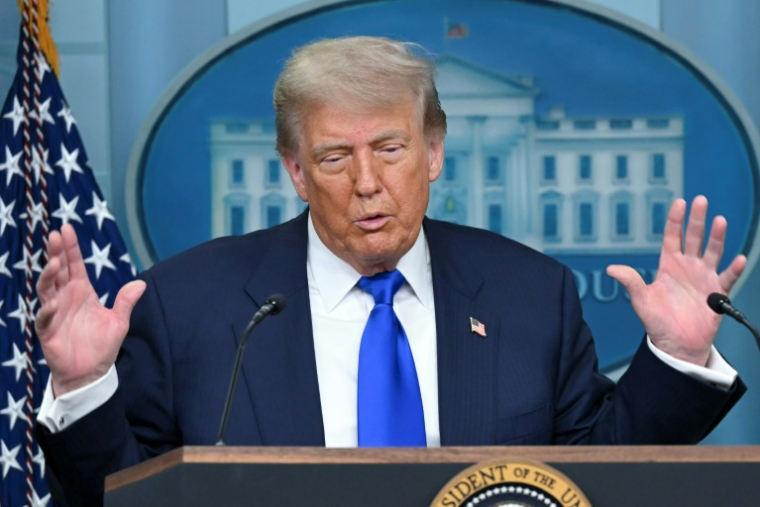 Le président américain Donald Trump lors d'une conférence de presse à la Maison Blanche, le 27 juin 2025 à Washington ( AFP / ANDREW CABALLERO-REYNOLDS )