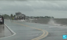 États-Unis : l'ouragan Hélène, "extrêmement dangereux", s'abat sur la Floride