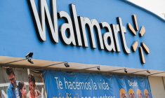 Le logo de Walmart à l'extérieur d'un magasin à Mexico