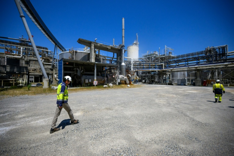 Usine de Saint-Gaudens, en Haute-Garonne, de Fibre Excellence, groupe papetier en difficulté, le 18 juin 2026.  ( AFP / Lionel BONAVENTURE )