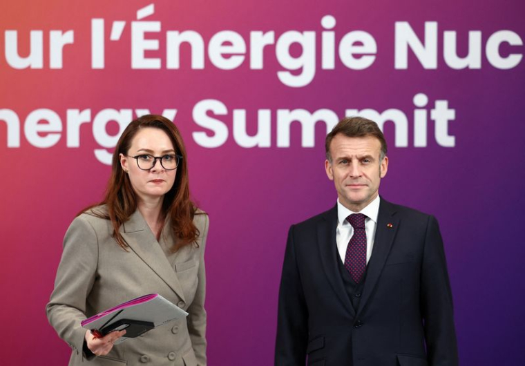 La Première ministre ukrainienne Yulia Svyrydenko et le Président français Emmanuel Macron