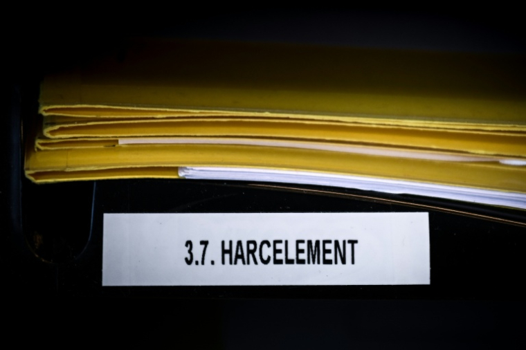 Mieux connu, le harcèlement au travail ne recule pas, selon un baromètre ( AFP / Philippe LOPEZ )