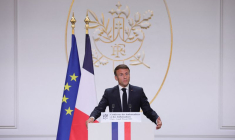 Emmanuel Macron prononce un discours à l'Elysée